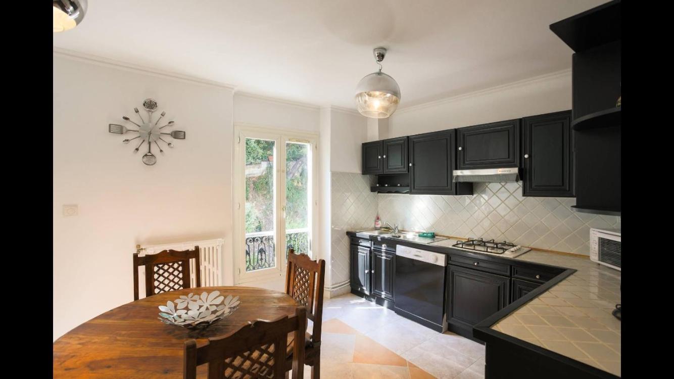 Villa Laetitia - Appt De Charme Avec Parking - Nice Nord Exteriör bild
